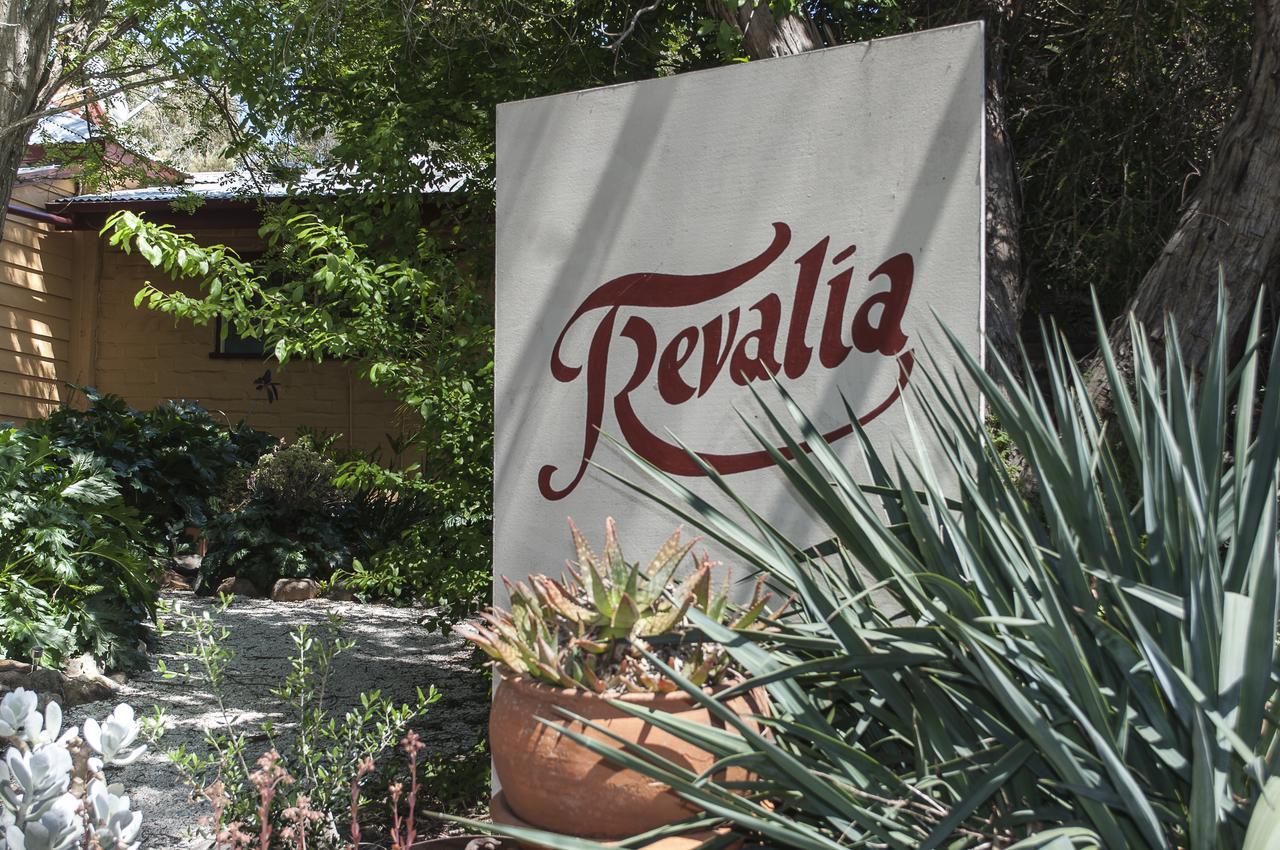 Trevalia Accommodation Penwortham ภายนอก รูปภาพ
